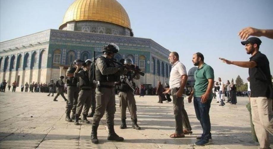 قيود الاحتلال على الأقصى